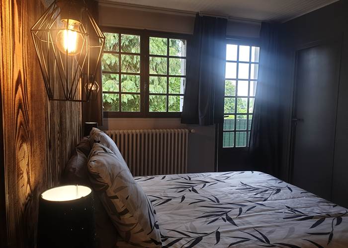 chambre du motel les Tilleuls, hôtel proche du lac de Vassivière