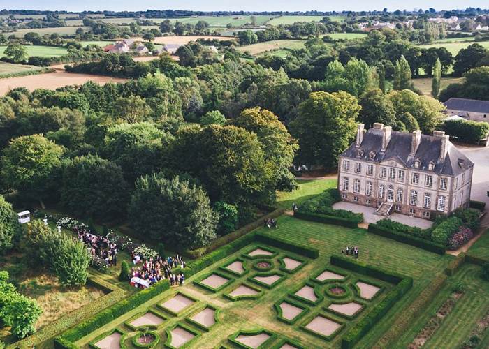 chateau-de-carneville