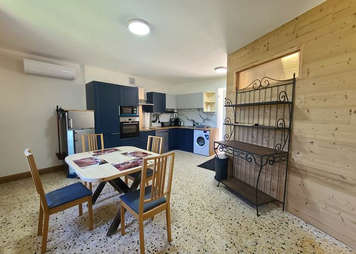 Coin salle à manger gîte 6 Moussan-news