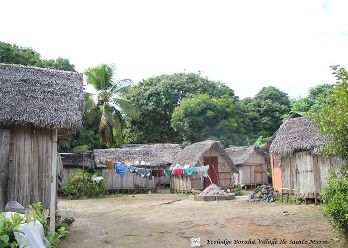 Village Ile Ste Marie Madagascar 07
