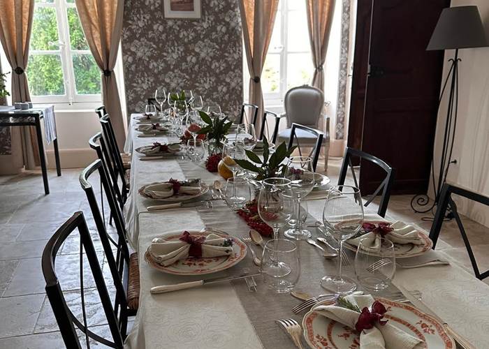 The table is ready for lunch