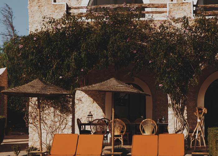 table-terrasse-couverte-page