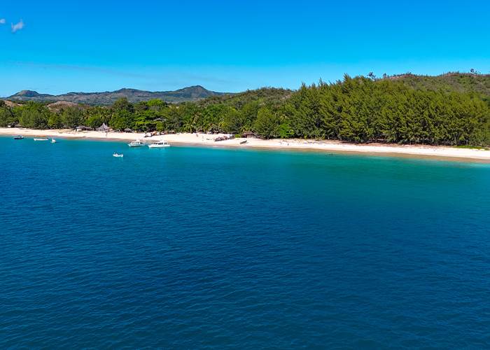 Plage déserte Nosy Be