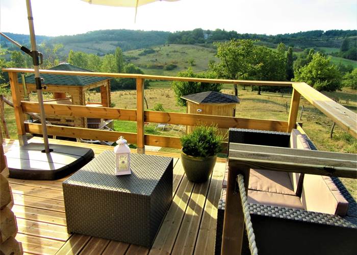 HYGGE_EN_PÉRIGORD_BAIN_NORDIQUE_SAUNA_COCOONING_VACANCES_TOURISME_AMIS_FAMILLE_DORDOGNE