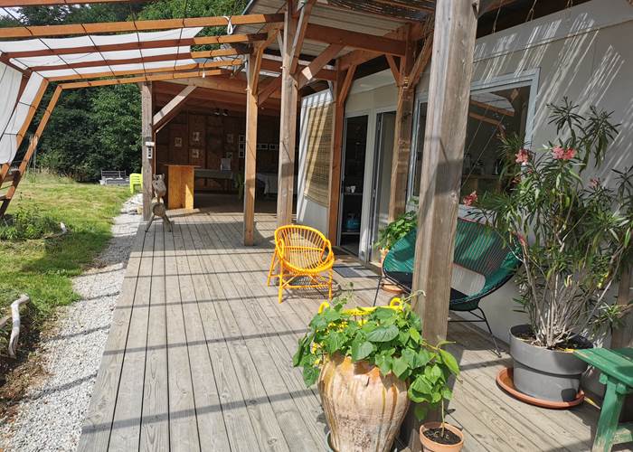 Pergola, patio fleuri un endroit très agréable