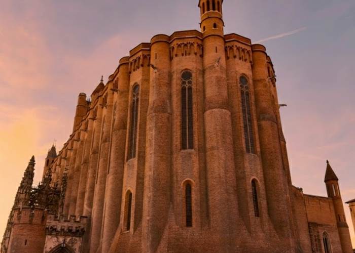 Tarn-Cathedrale-Sainte-Cecile-Albi-occitanie