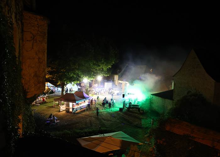 chateau-saint-chamarand-hebergement-groupe-gites-chambres-lot