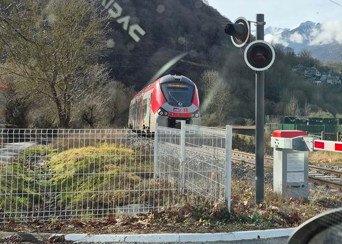 Train de Luchon á Marignac, arrive par train, nous venons vous cherche