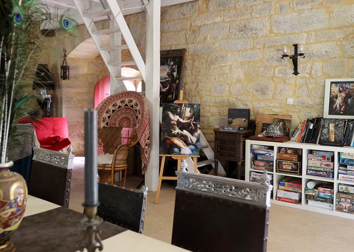 La ludothèque en accès libre au Château de Saint-Chamarand