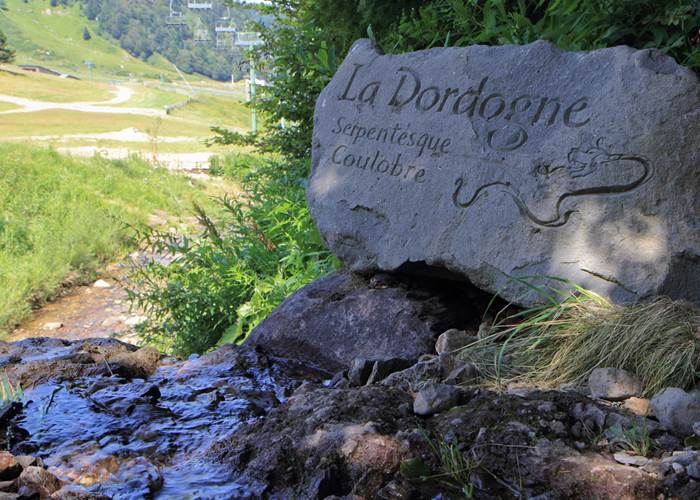 La source de la Dordogne-page