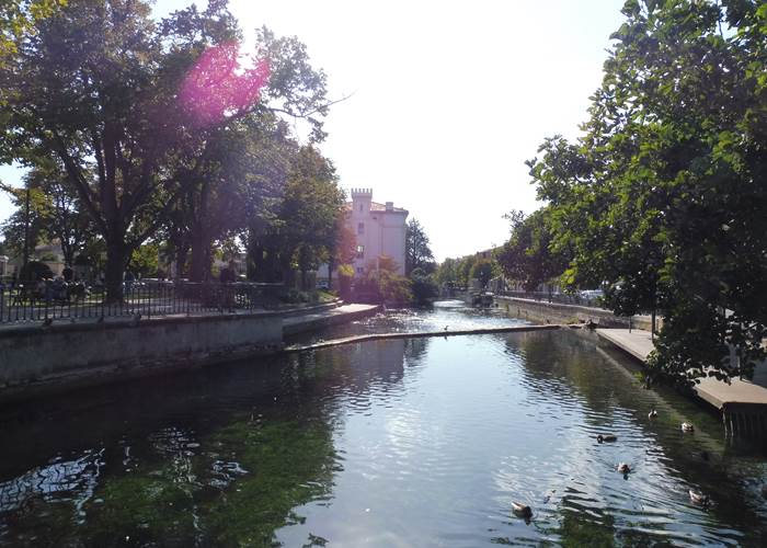Isle sur la Sorgue, paisible ville de Provence très prisée