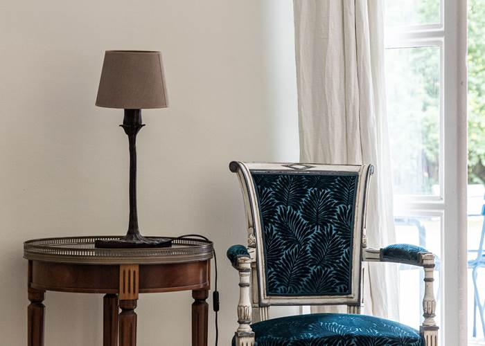 table d'appoint pour un moment de lecture