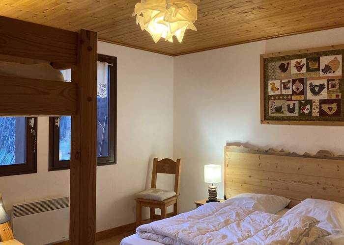 Chambre 3 1 lit double + 1 lit superposé appartement 9 p