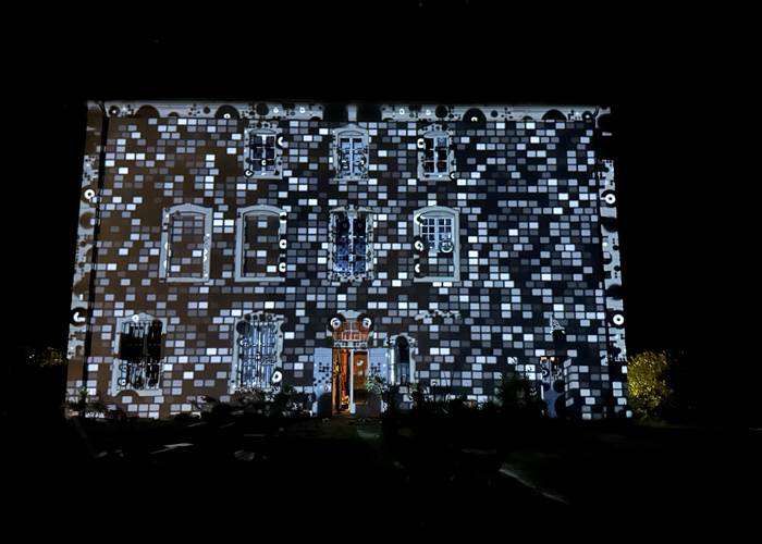 Sons et Lumières à la Manufacture Royale de Bains