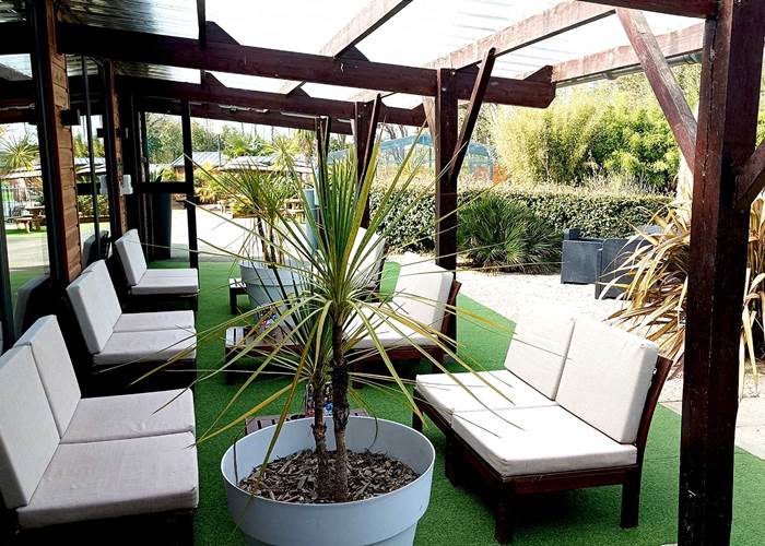 Devanture du bar-news