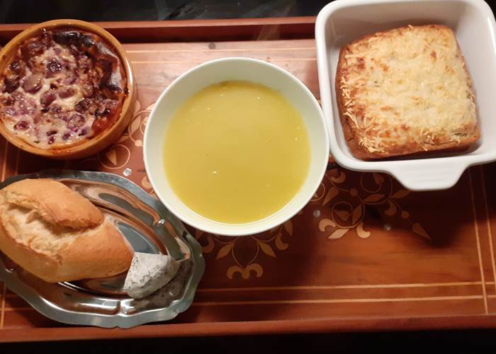 plateau repas hiver potage et croque monsieur