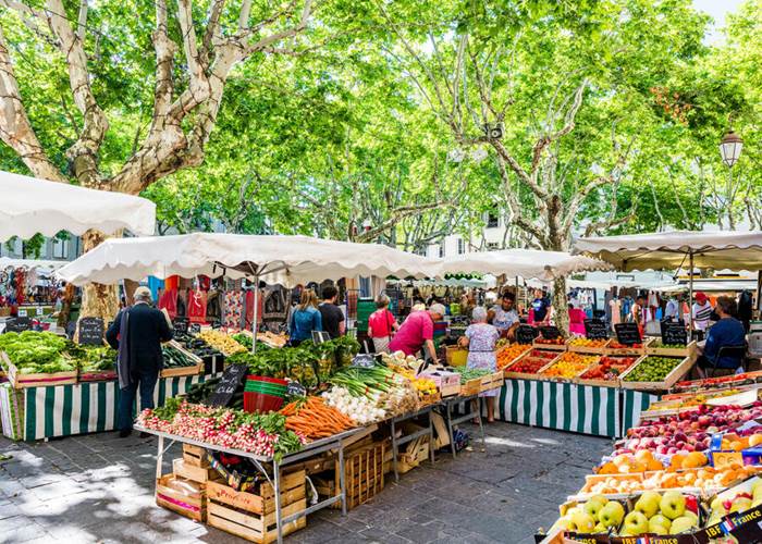 MARCHÉ D''UZÈS