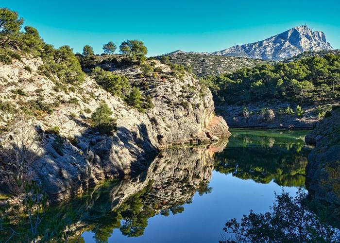 La Montagne Sainte-Victoire