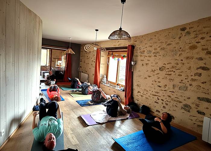 salle-atelier-bien-etre-aveyron.jpg