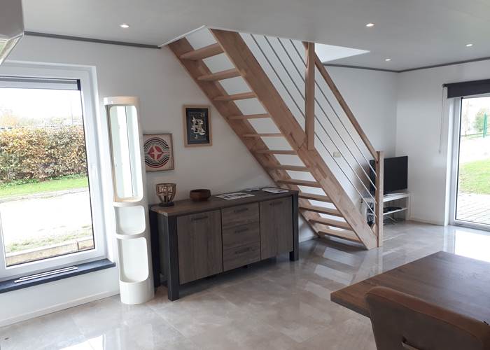 Salon - meuble avec informations