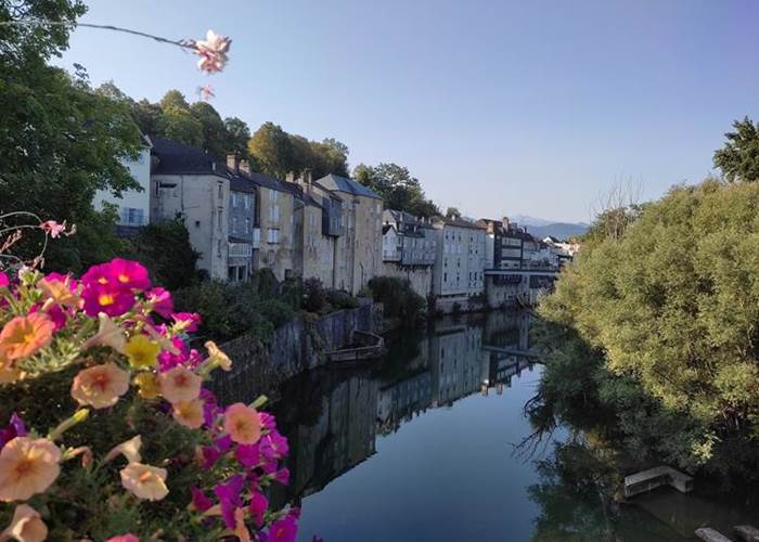 Oloron Sainte-Marie dans les Pyrénées Béarnaises