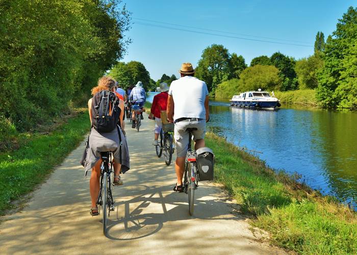 Location vélo ille flottante canal d'Ille et Rance