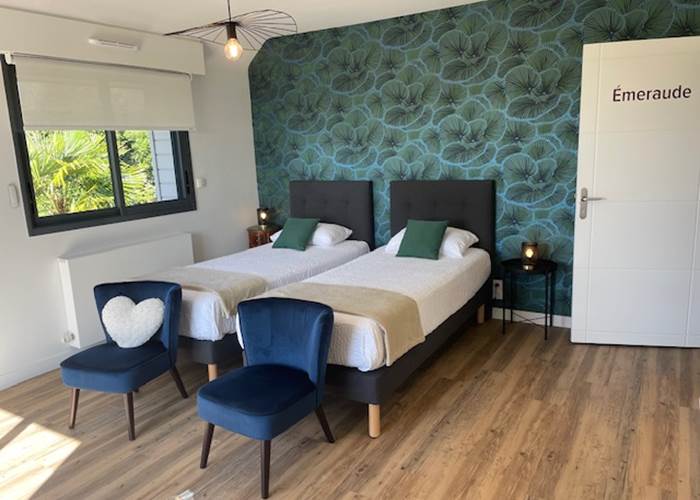 Chambre Emeraude en 2 lits séparés