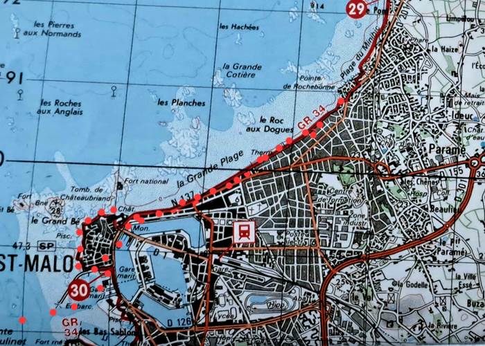 Clos de la Fontaine, plan rando les remparts de Saint Malo et les villas du Sillon