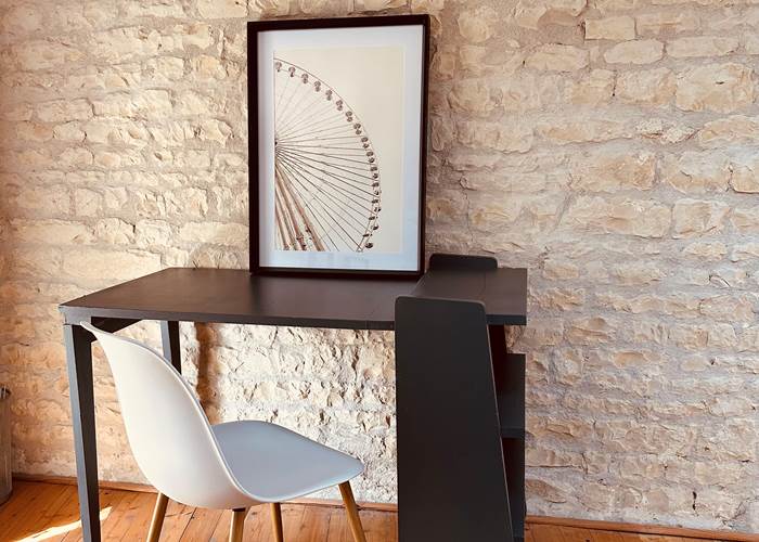 Chambre Eglantine_Bureau_La grande Cavalerie