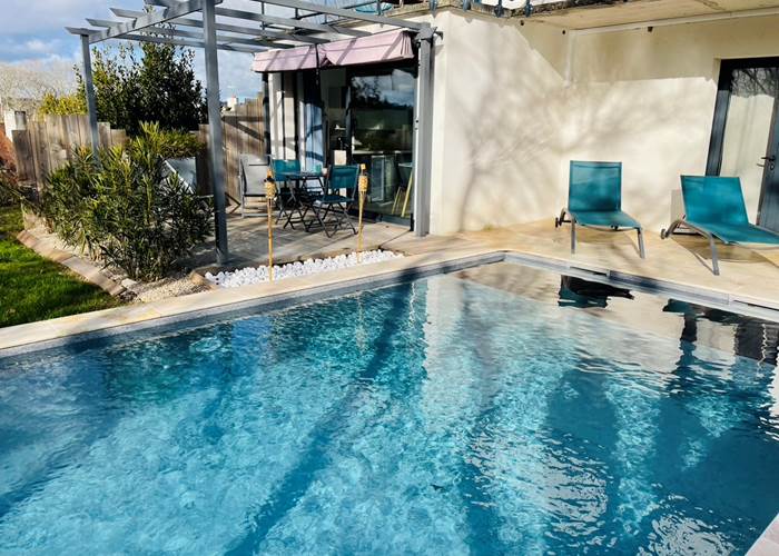 piscineprivative-Sarlat-Dordogne-Périgord-page