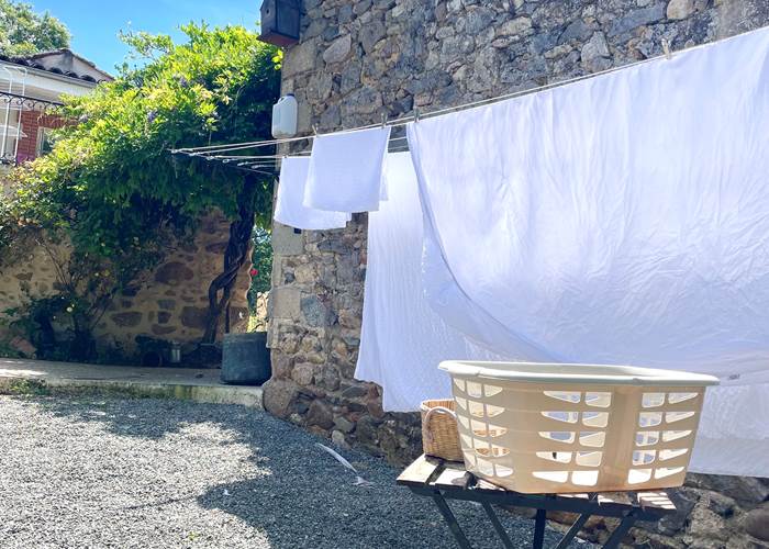 Sécher le linge au soleil