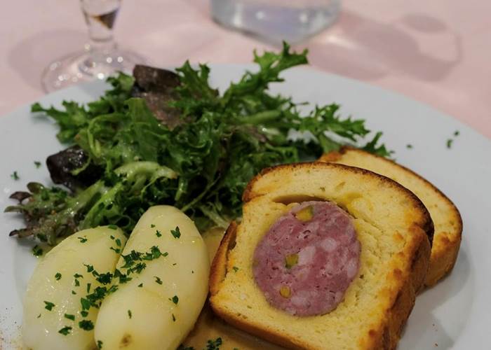 restaurants-gastronomie-lyon-charly-vacances-famille-amis