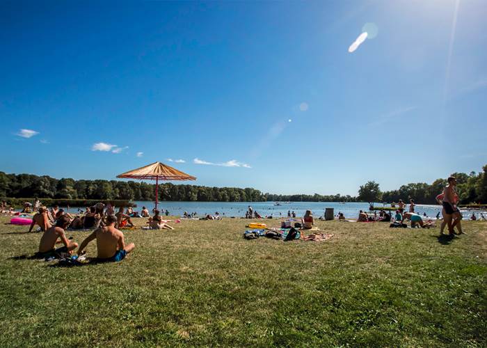 Plage du lac de Laives
