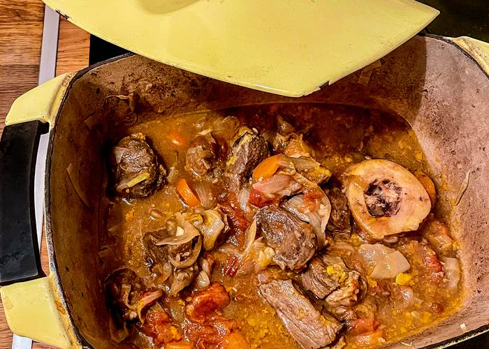 Sauté de boeuf aux olives vertes façon Chez Pepito