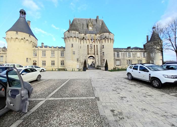 Chateau de Jonzac