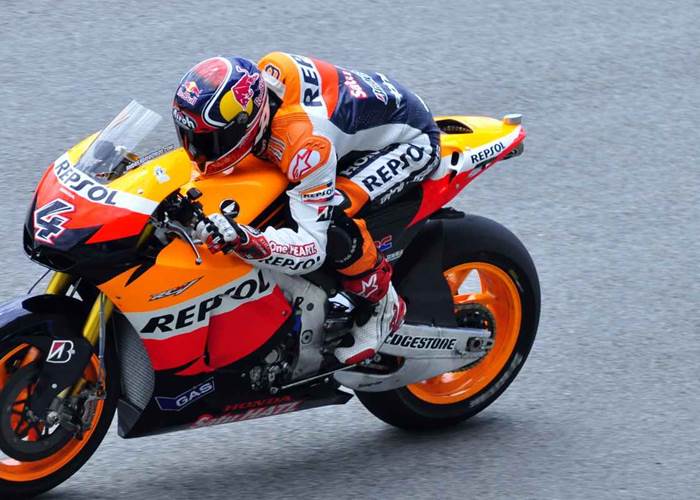 Moto sur le circuit de Chimay