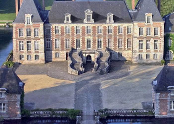 Chateau de Courance