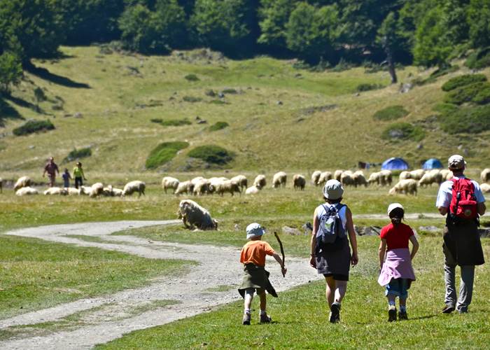 Barèges randonnée en famille ©PGaillard