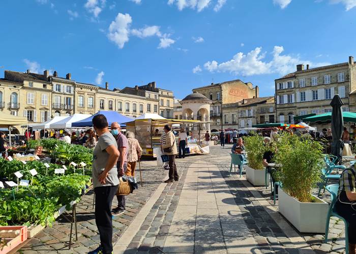 Marché de Libourne, produits frais, nourriture locale