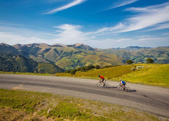hotel-du-pont-abense-paysbasque_cyclo