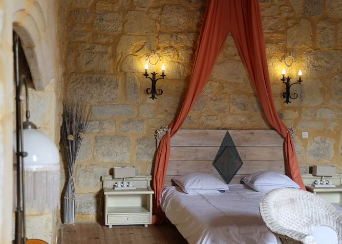 Chateau de Saint Chamarand, chambre des Peyronnenc, Aile Renaissance (2)