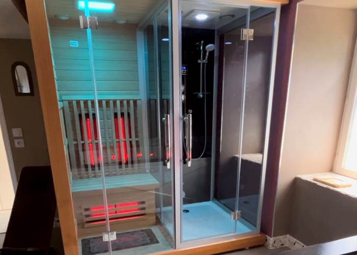 Sauna Infra-rouge & Douche-hammam - Le Domaine Enchanté