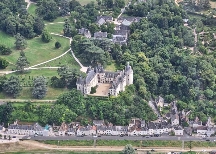 Chaumont-sur-Loire - vue d'avion