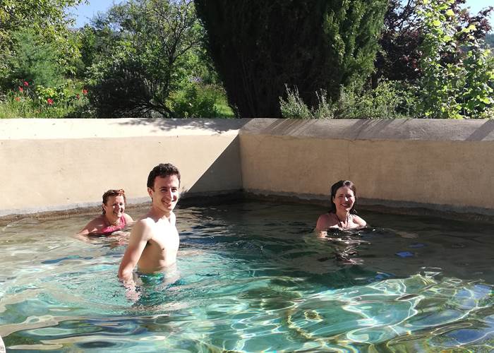 L'eau de la montagne de Lure directement dans notre bassin !