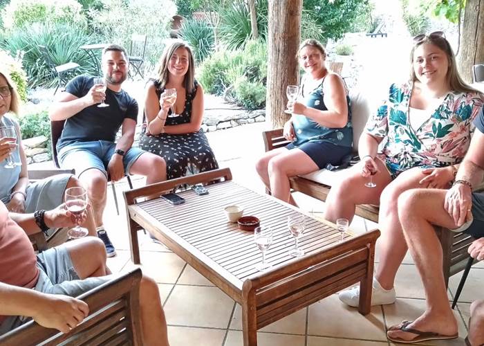 Nous remercions nos hôtes pour les moments de partages