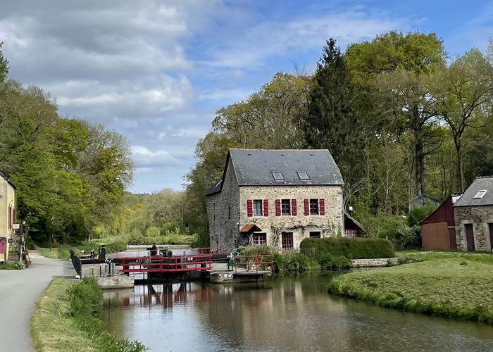 Canal d'Ille et Rance : écluse de Boutron