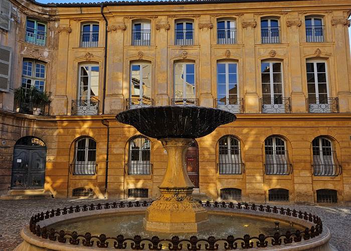 Place d'Albertas