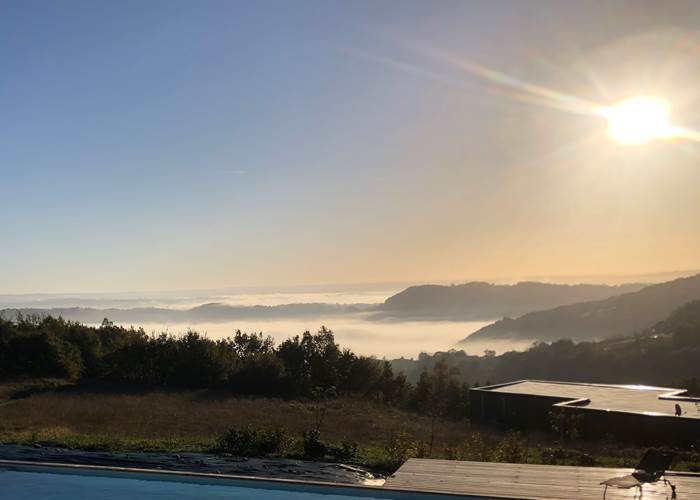 Villas Puy Gastal au lever de soleil