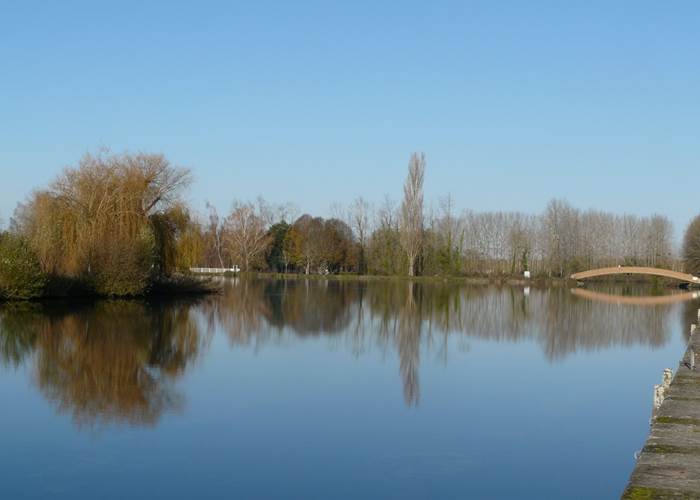 Base nautique de Bernouët
