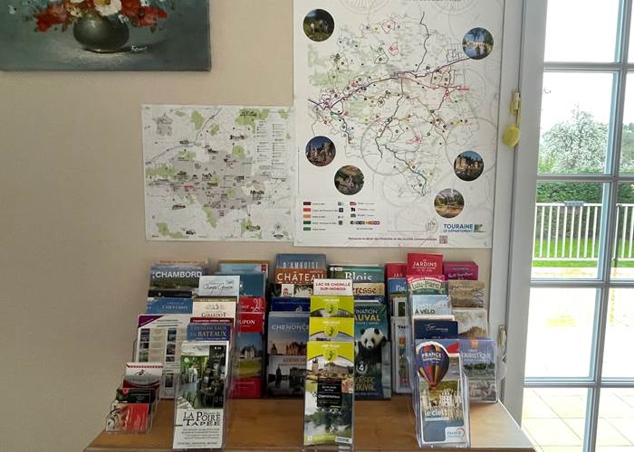 Au Nom des Dames - Brochures Touristiques